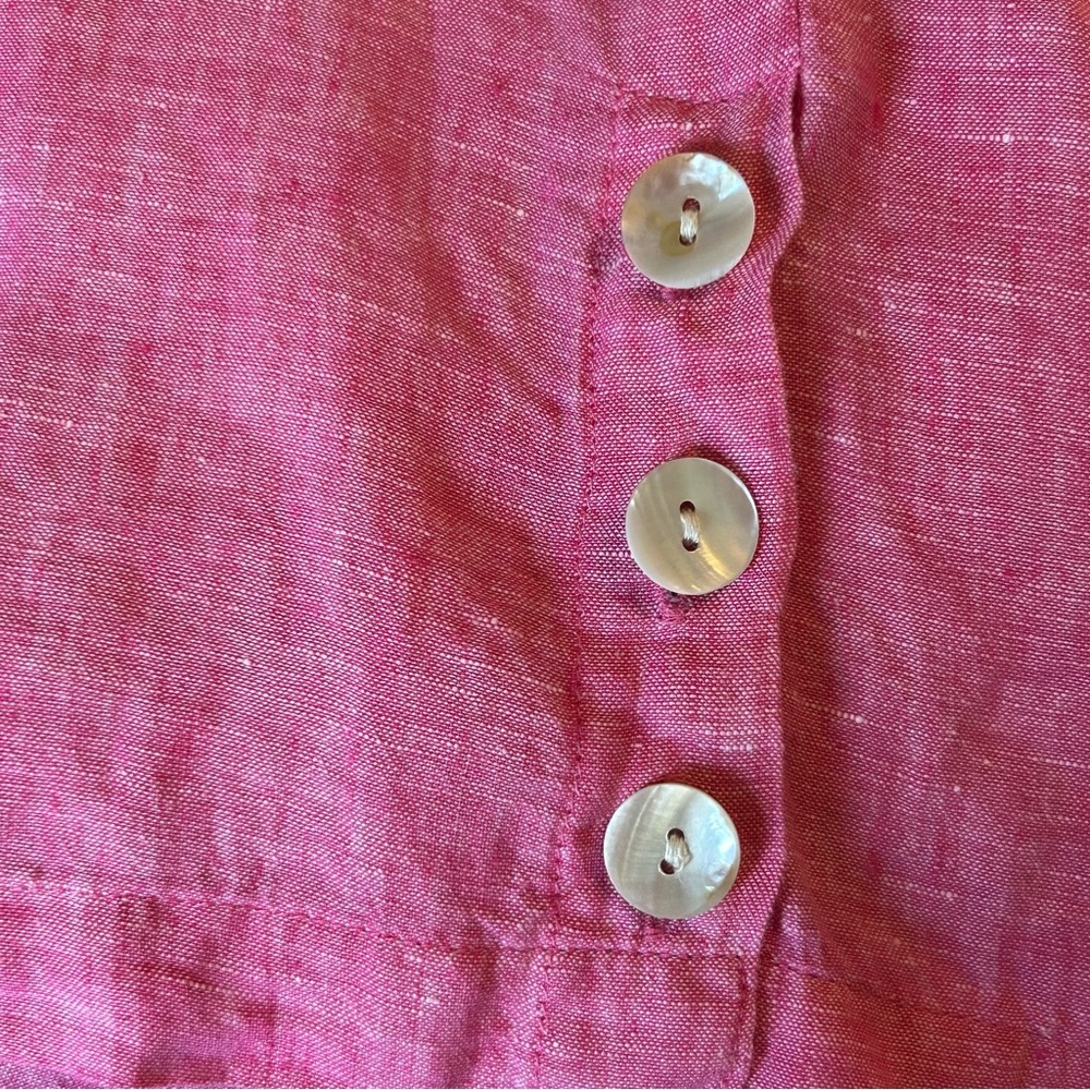Tahari Women’s Size S 100% Linen Pullover Shirt Pink Side Vent Pearl Buttons - Picture 6 of 8